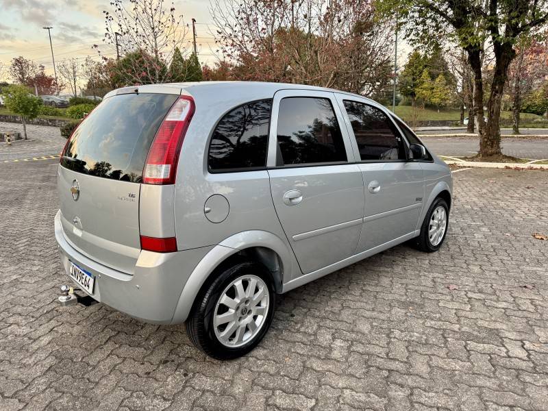 CHEVROLET - MERIVA - 2007/2007 - Prata - R$ 29.900,00