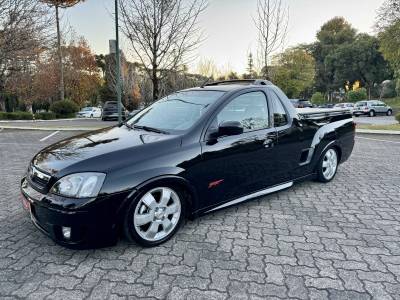 CHEVROLET - MONTANA - 2004/2005 - Preta - R$ 38.900,00
