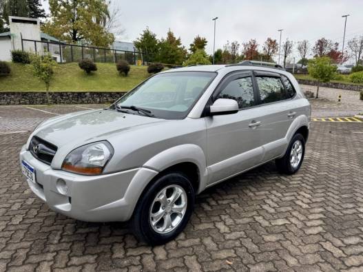 HYUNDAI - TUCSON - 2012/2013 - Prata - R$ 47.900,00