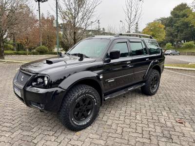 MITSUBISHI - PAJERO SPORT - 2006/2007 - Preta - R$ 58.900,00
