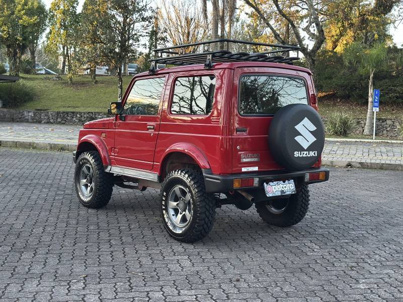 SUZUKI - SAMURAI - 1996/1997 - Vermelha - R$ 59.900,00