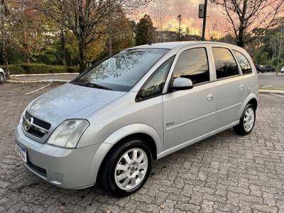 CHEVROLET - MERIVA - 2007/2007 - Prata - R$ 29.900,00