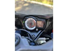 SUZUKI - GSXR - 2012/2013 - Branca - R$ 44.900,00