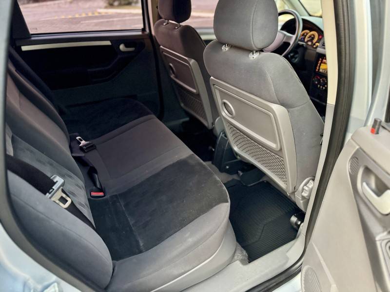 CHEVROLET - MERIVA - 2007/2007 - Prata - R$ 29.900,00