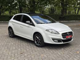 FIAT - BRAVO - 2015/2016 - Branca - R$ 54.900,00