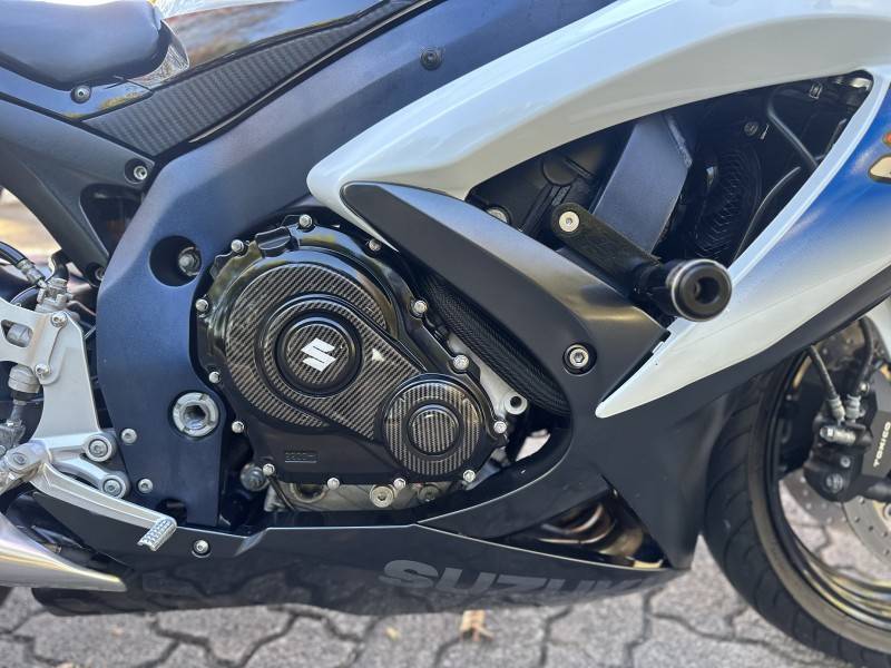 SUZUKI - GSXR - 2012/2013 - Branca - R$ 44.900,00