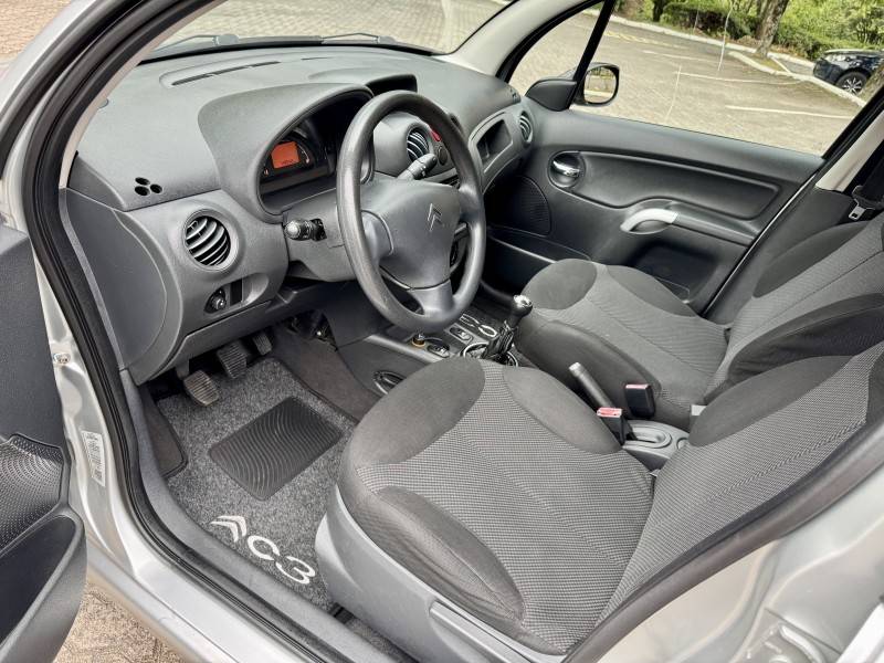 CITROËN - C3 - 2011/2011 - Prata - R$ 27.900,00