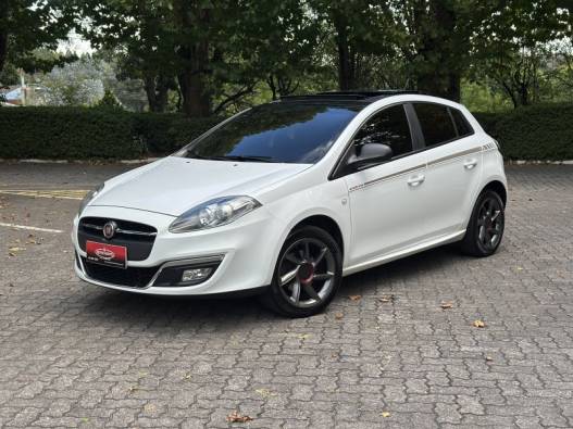 FIAT - BRAVO - 2015/2016 - Branca - R$ 54.900,00