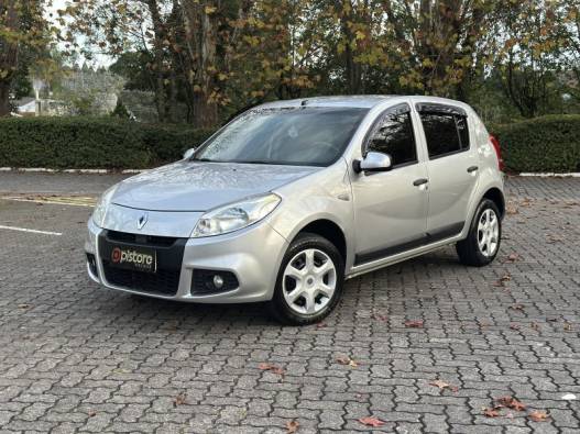 RENAULT - SANDERO - 2012/2013 - Prata - R$ 32.900,00
