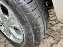 HYUNDAI - TUCSON - 2012/2013 - Prata - R$ 47.900,00